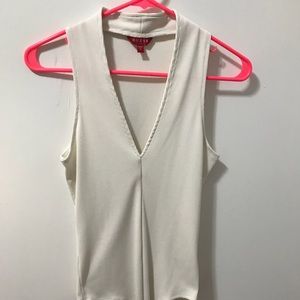 Guess White/Off White Body Suit - S